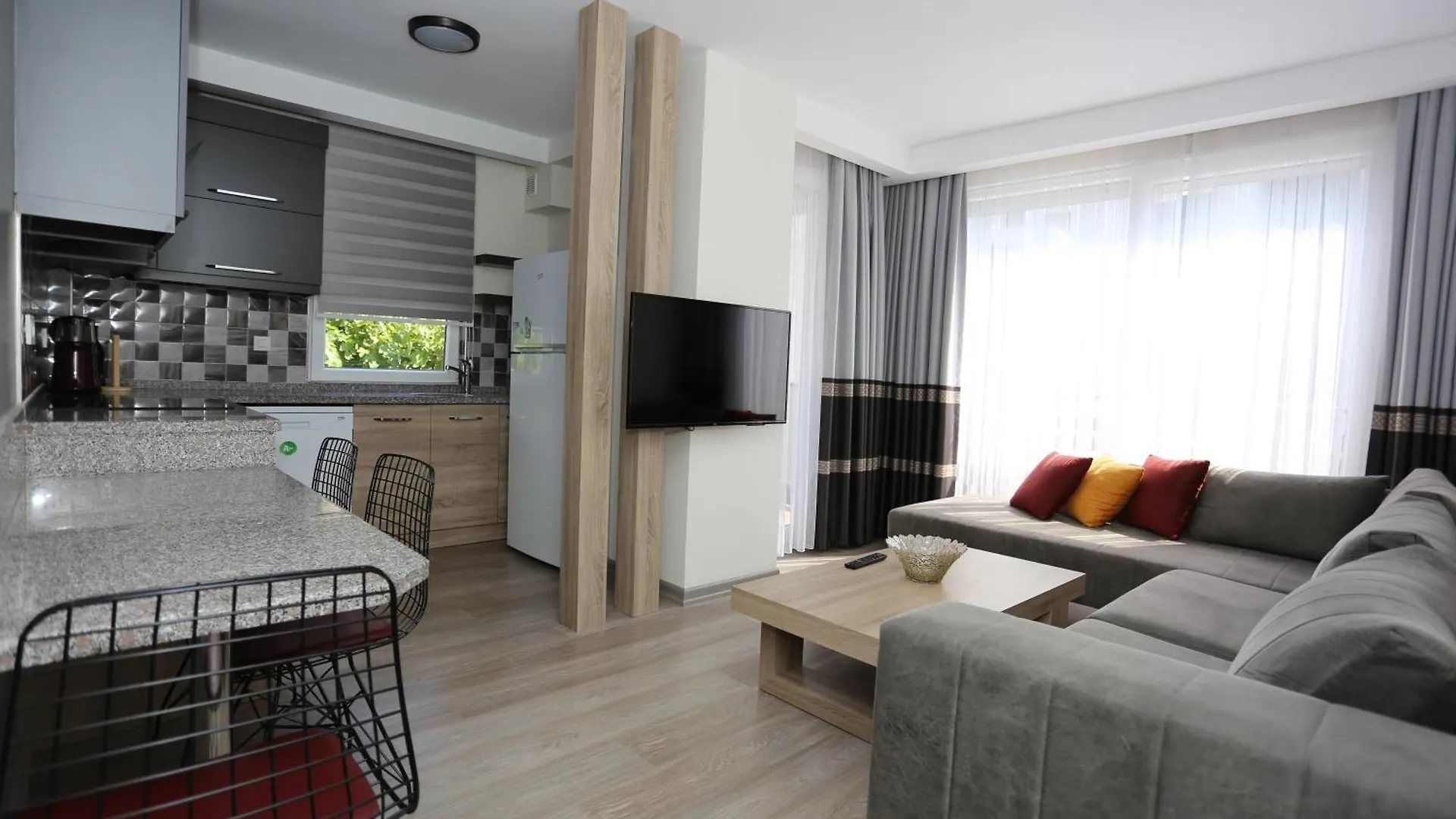 Aparthotel Elanis Suites Antalya