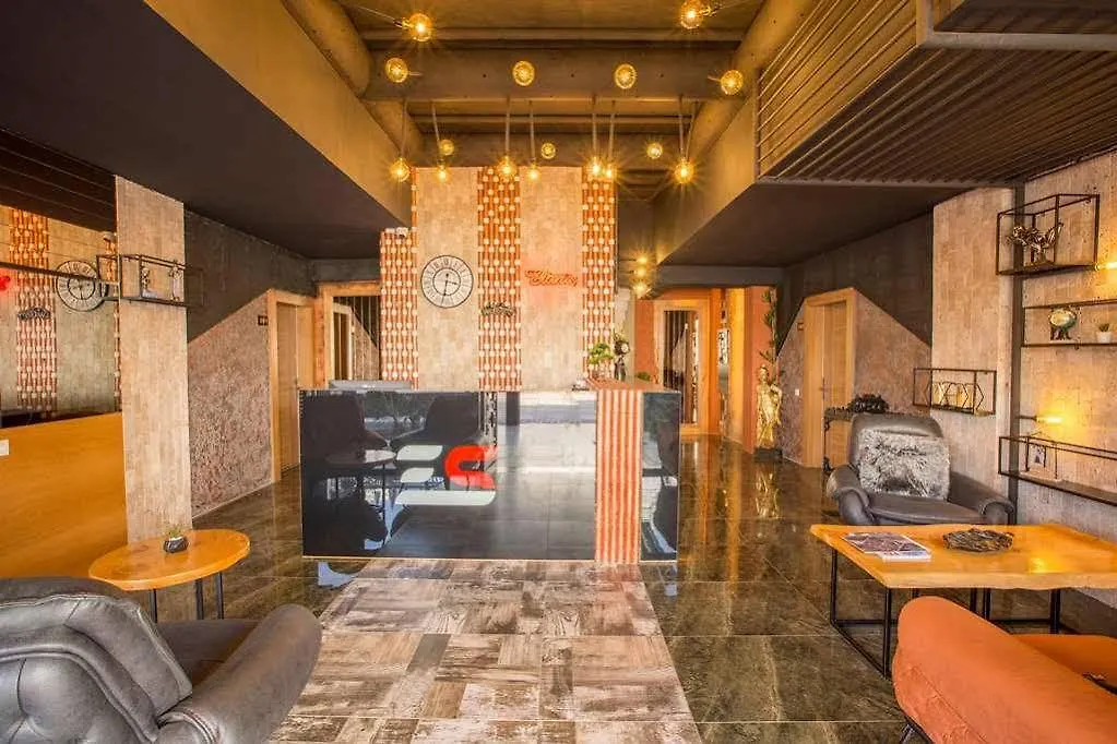 Elanis Suites Antalya 3*,